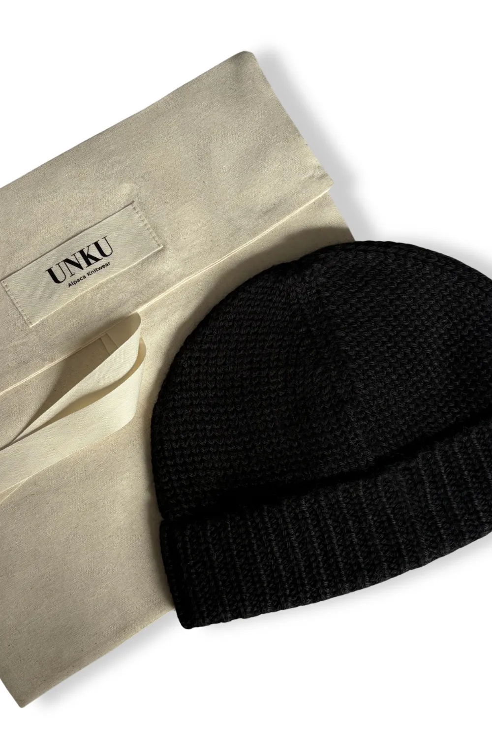 Baby Alpaca Beanie · Black