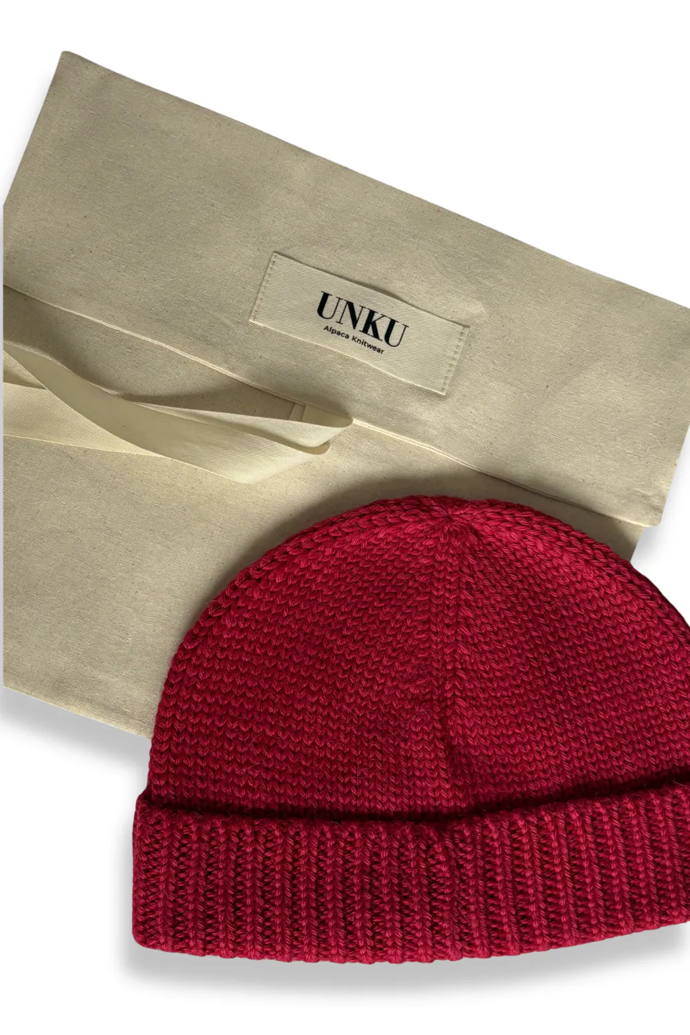 Baby Alpaca Beanie · Fuchsia